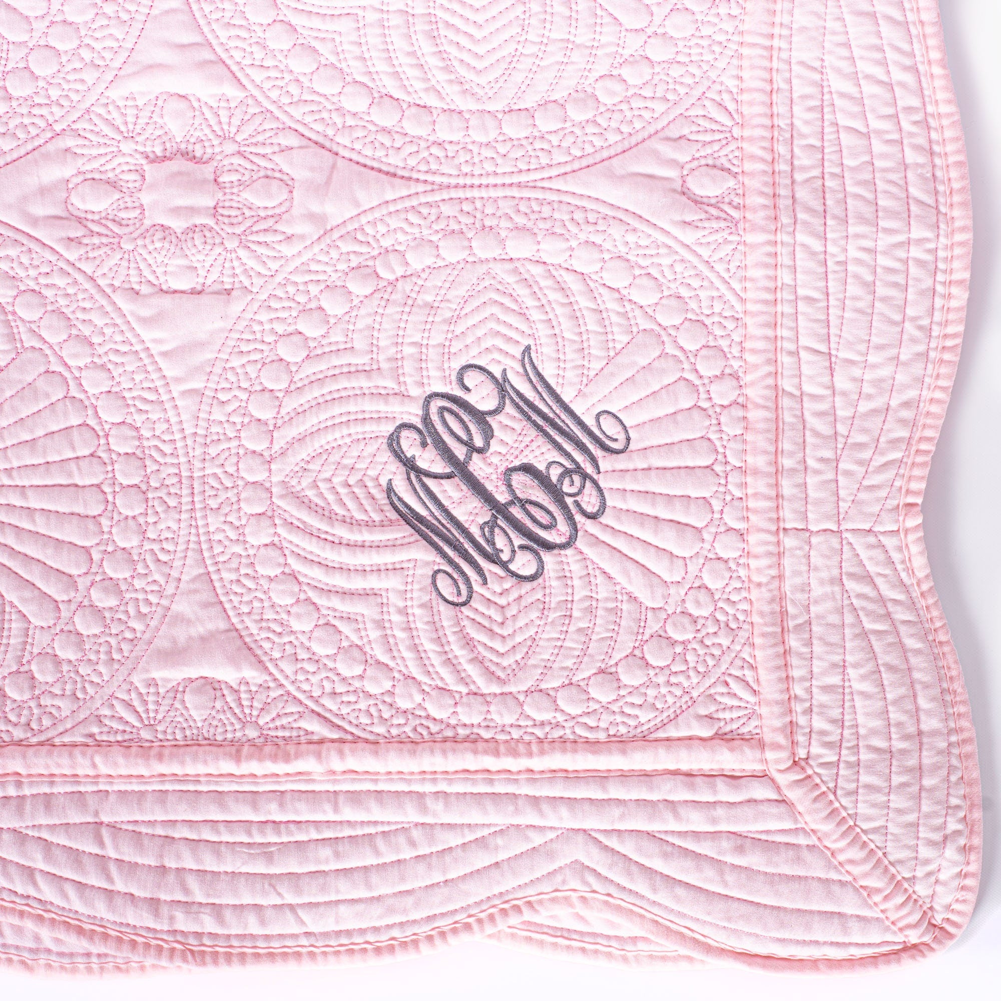 Personalized Baby Quilt, Monogram Baby Quilts, Baby Girl Quilt, Personalized Baby Gifts for Girls, Monogrammed Baby Blanket / Quilt Pink